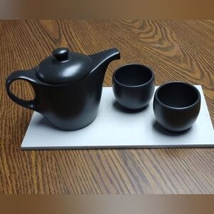 Forlife Teapot And Cups Unused